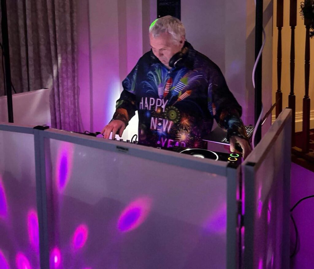 Ian Boxall - DJ Events Sussex, Kent, South Coast.